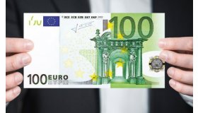 euro-money-levee-de-fonds-startup-frenc-tech-billets-argent_grid.jpg