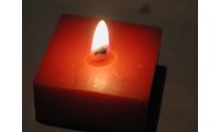 candle-in-dark_list.jpg