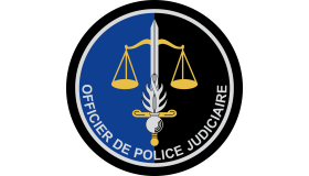 1200px-Embleme_dofficier_de_police_judiciaire_de_la_Gendarmerie_nationale.svg_grid.png